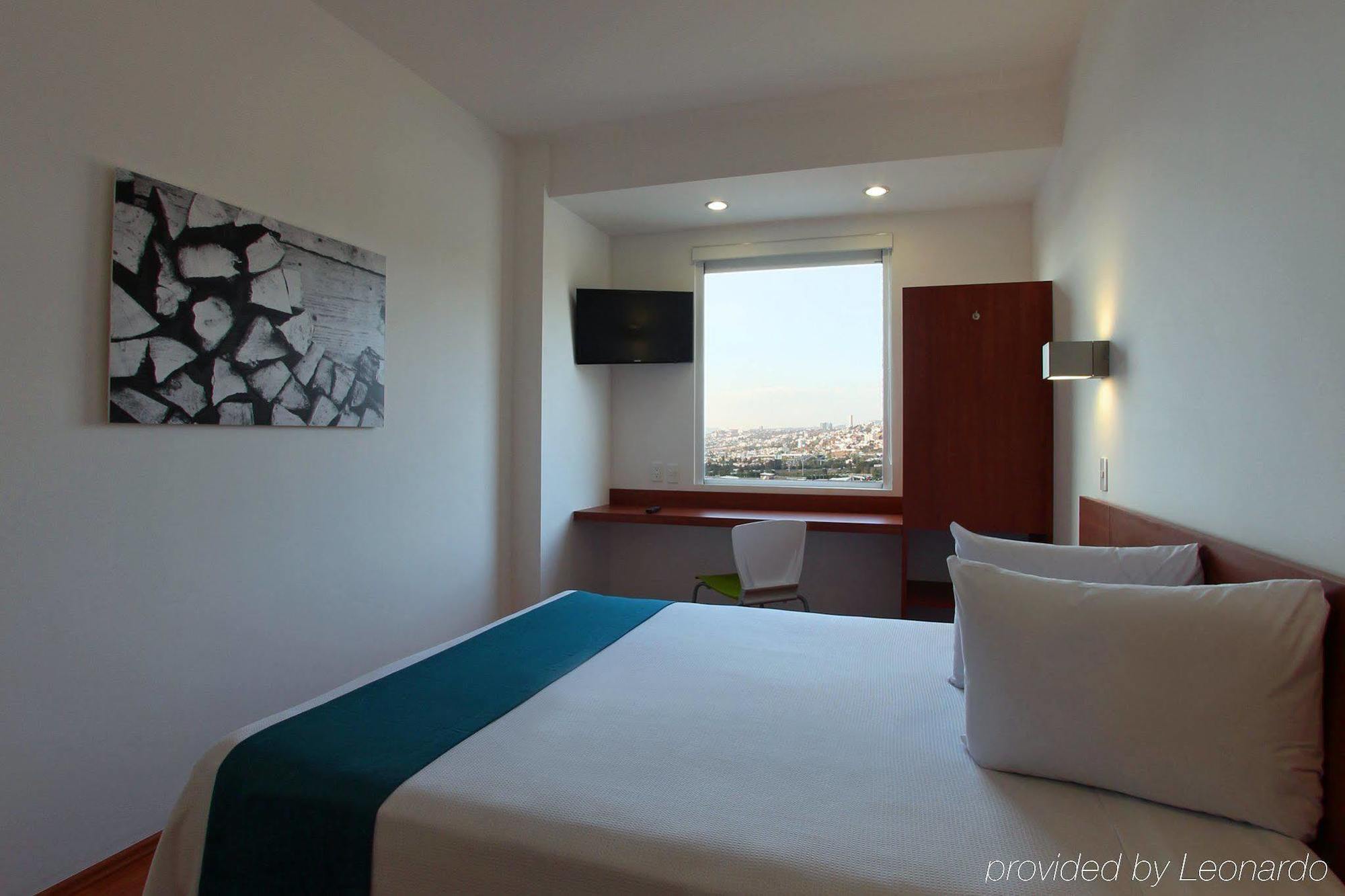 One Queretaro Centro Sur Hotel Стая снимка